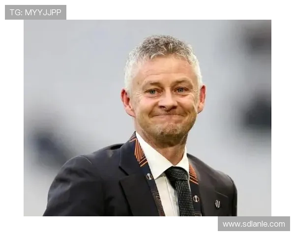 太阳报称阿莫林若被解雇弗莱彻有望火线出任曼联临时主教练职位